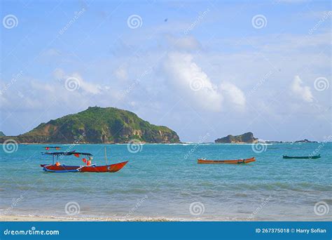 Traditional Indonesia boat stock photo. Image of transportation - 267375018