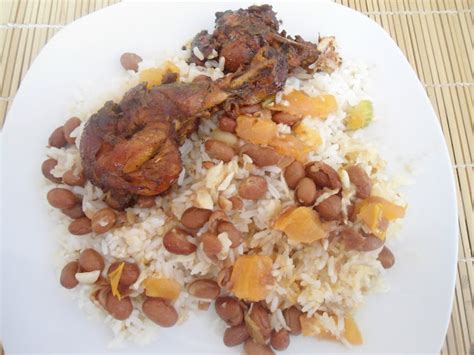 Cocina casera República Dominicana: Arroz blanco con habichuelas, carne de pollo guisada ...