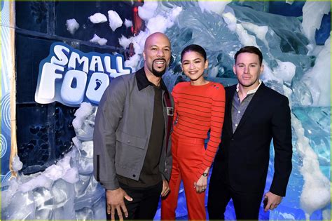 Full Sized Photo of smallfoot trailer cinemacon 2018 02 | 'Smallfoot ...