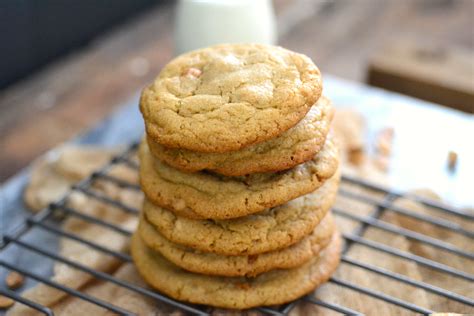 Gluten free Peanut Butter Coconut Oil Cookies | The Realistic Nutritionist