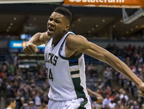 Milwaukee Bucks: Time To Reward Giannis Antetokounmpo