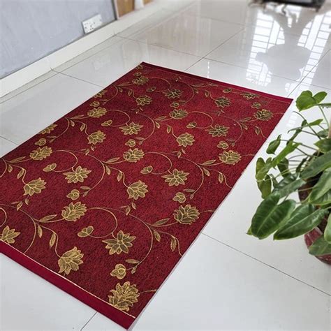 Gold & Red Floor Mat