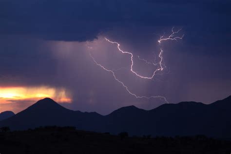 Lightning Free Stock Photo - Public Domain Pictures