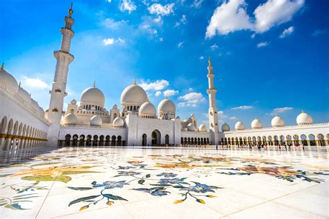 The world's largest mosques