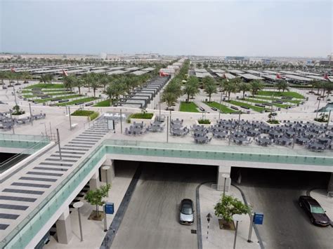 Muscat airport's new terminal on final approach