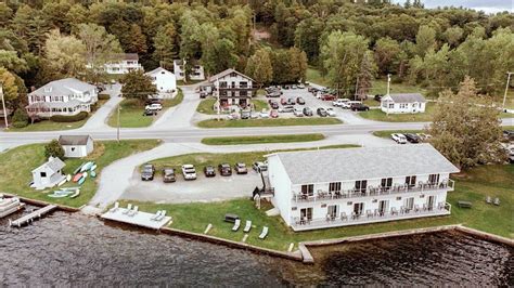 Lake Bomoseen Wedding Vermont | Bomoseen Lodge | Jose Melgarejo