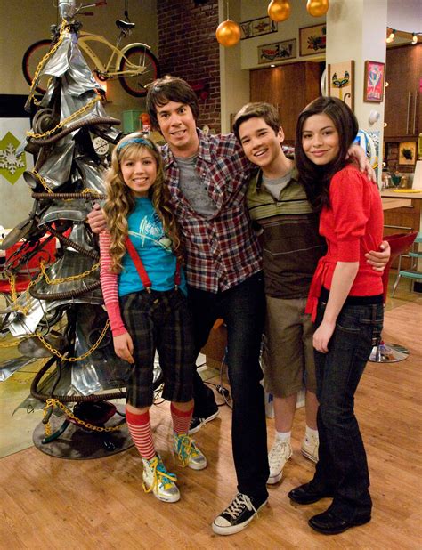 iChristmas - iCarly Photo (33276172) - Fanpop