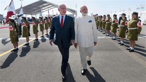 Photos: Modi’s ‘historic’ visit to Israel in 10 images | Hindustan Times