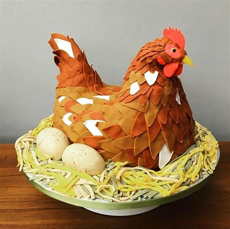 Hen chicken cake | Chicken cake, Dad birthday cakes, Animal cakes