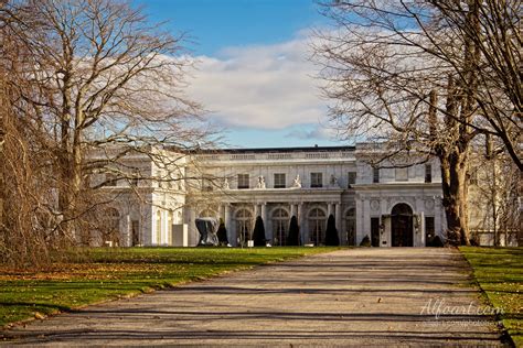 The Great Gatsby and True Lies scenes location. Rosecliff. - PhotoTravel Blog