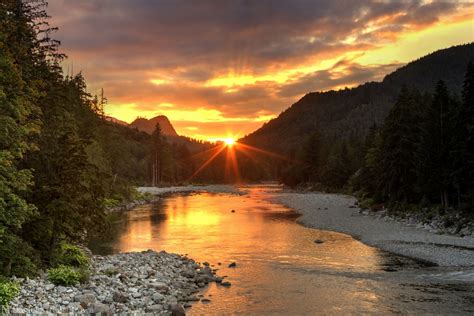 Sunset on Skykomish River in Index, Washington Photographic Print by ...