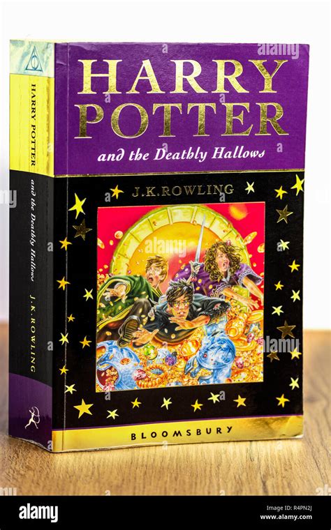 Harry Potter and the Deathly Hallows by J.K.Rowling, Bloomsbury Press ...