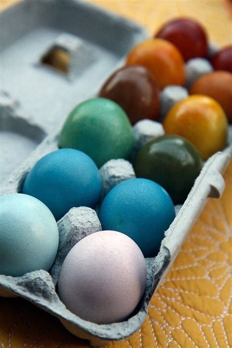 13 Natural Easter egg dye recipes for every color of the rainbow