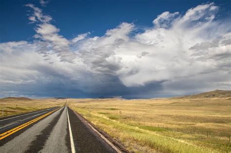 Montana Highway 200 / ClickASnap in 2022 | Montana image, Montana ...