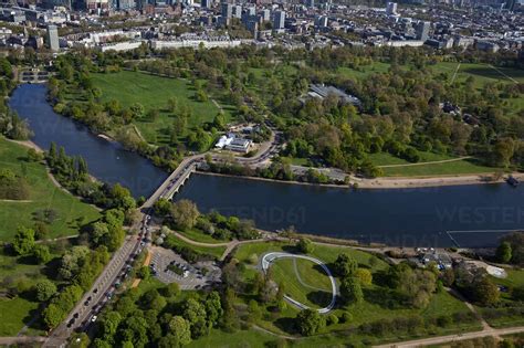 UK, London, Aerial view of Hyde Park and the Serpentine stock photo