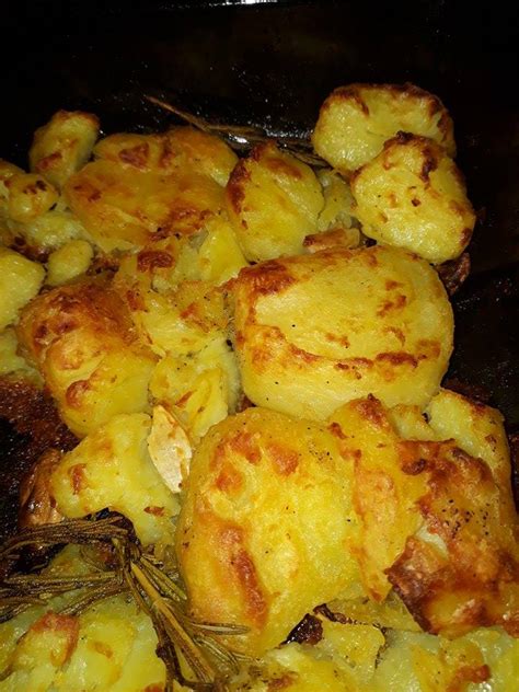 Perfect Oven Roasted Potatoes (Jamie Oliver's Recipe)