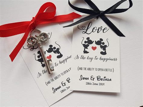 Disney Themed Wedding Favors / Amazon Com Disney Themed Wedding Favors Personalized Mini Glass ...