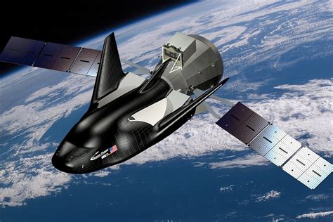 Dream Chaser's first ISS resupply mission launches in late 2020