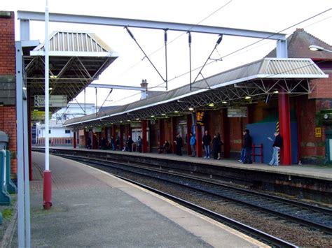 Deansgate railway station © Thomas Nugent cc-by-sa/2.0 :: Geograph ...