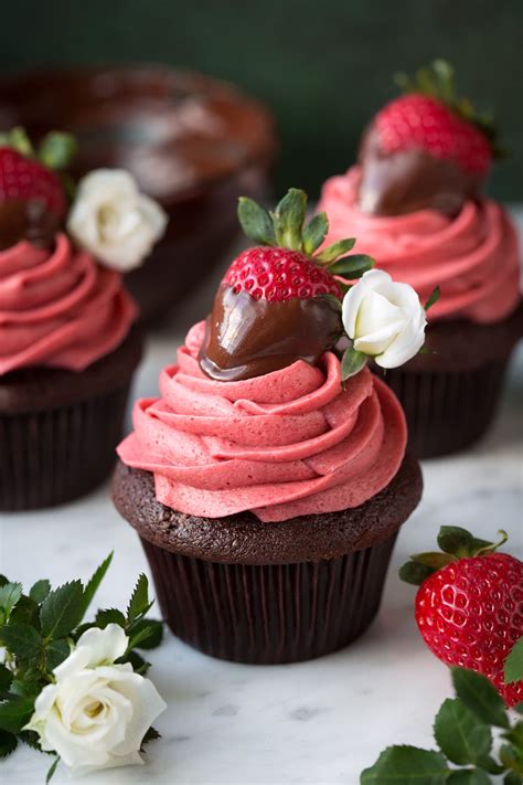 Chocolate Covered Strawberry Cupcakes - Cooking Classy