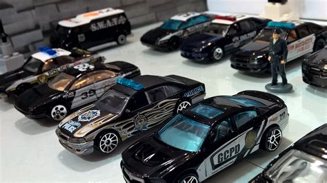 Hot Wheels POLICE VEHICLE Collection Hot Wheels Cars, Police Cars, Matchbox, Diorama, Diecast ...