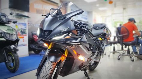 Yamaha R15 V4 Dark Knight Colour Review | Exhaust Sound🔥 | Black Beauty 🖤 | - YouTube