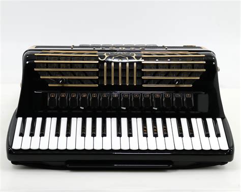 Bugari 288 Gold (19 1/4" LMMH) – Petosa Accordions