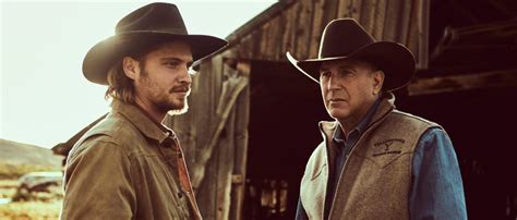 ‘Yellowstone’ Actors Discuss The Infamous Rip/Kayce Fight From Episode 2 Of Season 2 | The Daily ...