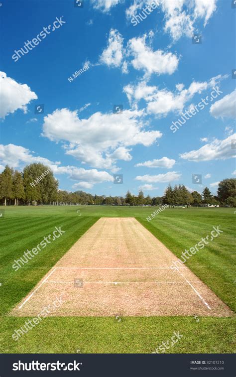 Cricket Pitch Sport Field Stock Photo 32107210 - Shutterstock