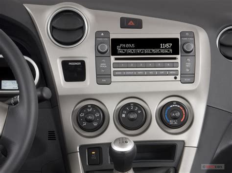 2009 Pontiac Vibe: 11 Interior Photos | U.S. News