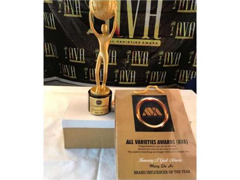 BBNaija stars Erica, Prince, Mercy, Tacha win big at AV Awards 2020 - ValidUpdates