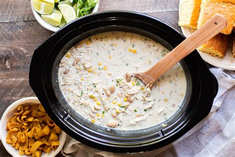 Creamy Slow Cooker White Chicken Chili Recipe - The Magical Slow Cooker