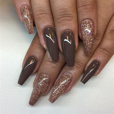 "Vanilla Brown" med rosé glitter allt finns hos #lillynails | You "nail"ed it in 2019 | Nails ...