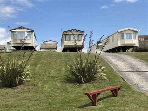 The Warren Caravan Park – Family run private caravan park in Brean Somerset.