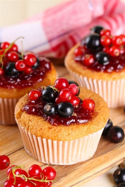 20 Best Red Currant Recipes From Jam to Tea - Insanely Good