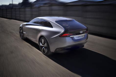 Hyundai i-oniq Concept (2012) - picture 4 of 7