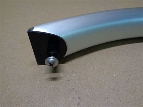 W11102990 Whirlpool Microwave Door Handle Stainless - FG865 | eBay