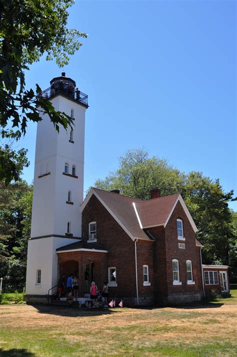 WC-LIGHTHOUSES: PRESQUE ISLE LIGHTHOUSE-ERIE, PENNSYLVANIA