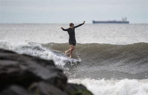 Steeped in Hawaiian History, Longboarding Rides an Instagram Wave - The ...