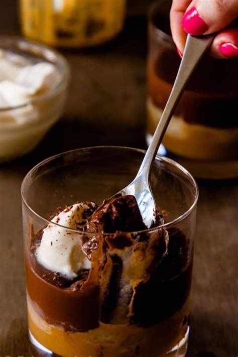 World's Best Banoffee Chocolate Puddings | Delicious Everyday