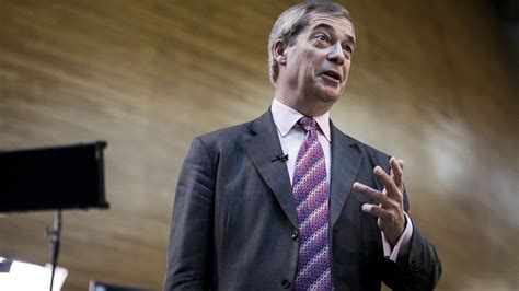 Nigel Farage demands apology after claiming Russia report clears him of any Brexit wrongdoing