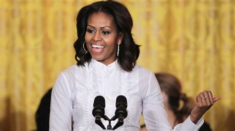 Michelle Obama surprises DC elementary public school with $100,000 and ...