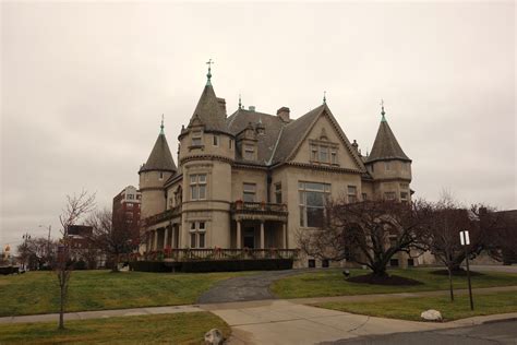 Detroit, Still: Historic Homes