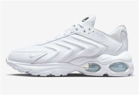 Nike Air Max TW “Triple White” For Spring 2023 – The Elite