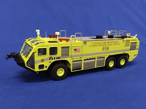 Buffalo Road Imports. Oshkosh 3000 airport fire truck Chicago FIRE AIRPORT CRASH TRUCKS Diecast ...