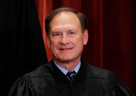 US Supreme Court's Alito defends private jet trip to Alaska | Reuters