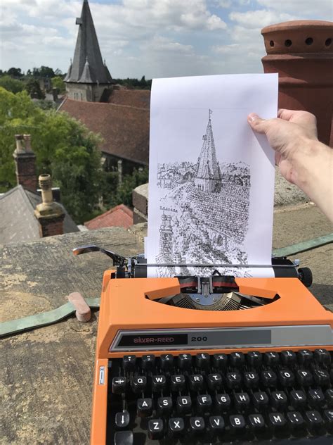 Artist 'Prints' Landscapes and Portraits on Typewriters