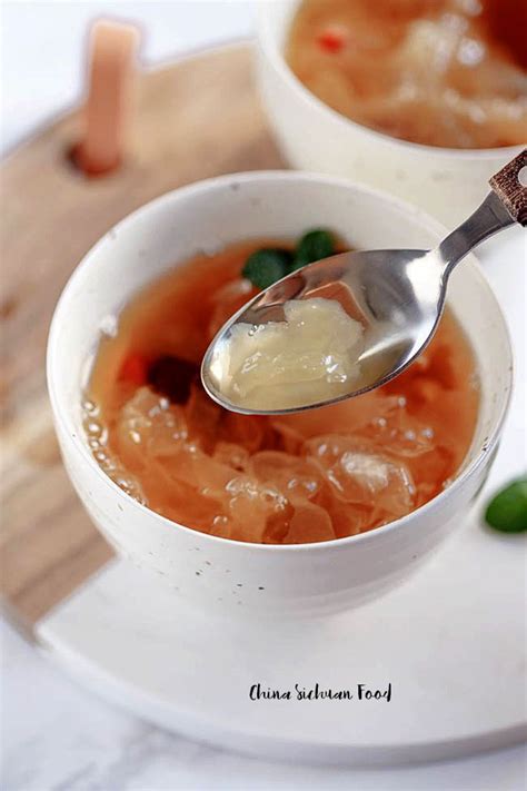 snow fungus soup|chinasichuanfood.com | Sweet soup, Food, Cooking recipes