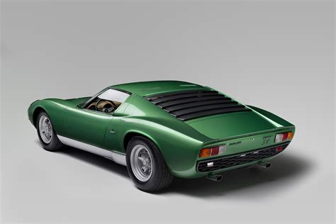 The Lamborghini Miura SV Turns 50: Here's What Makes It an Iconic Supercar - autoevolution