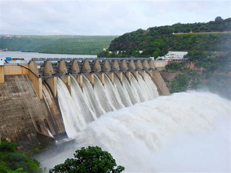 Top Seven Largest Hydroelectric Power Plants in India